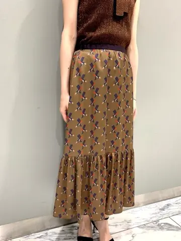 GRACE CONTINENTAL The Banquet eri コーディネート画像