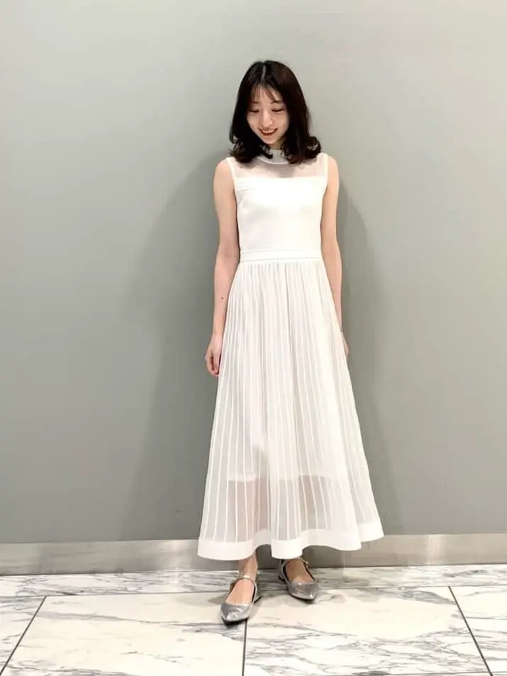 GRACE CONTINENTAL The Banquet eri コーディネート画像