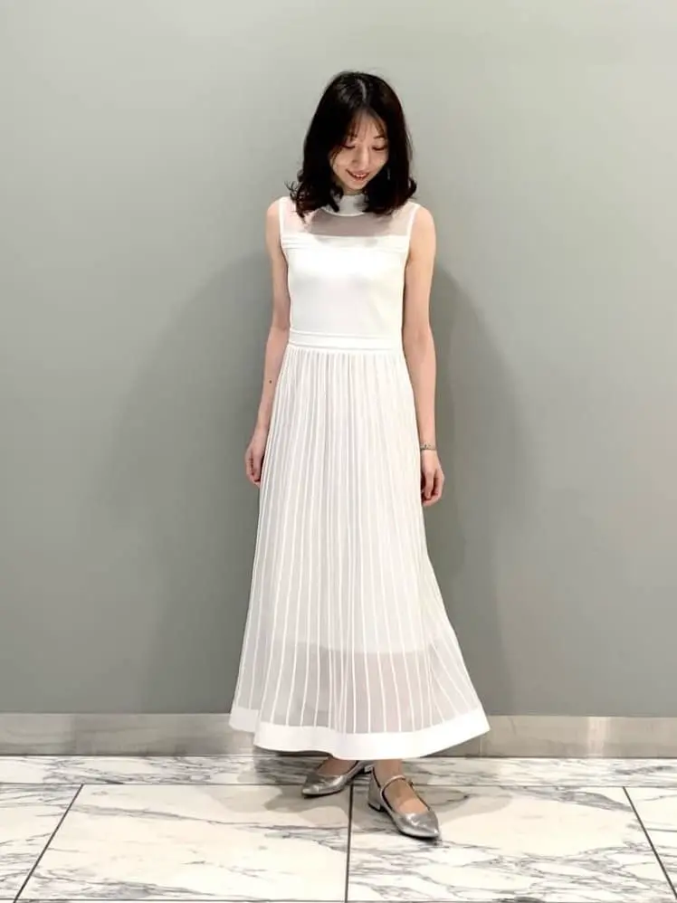 GRACE CONTINENTAL The Banquet eri コーディネート画像