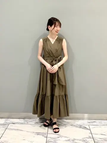 GRACE CONTINENTAL The Banquet eri コーディネート画像