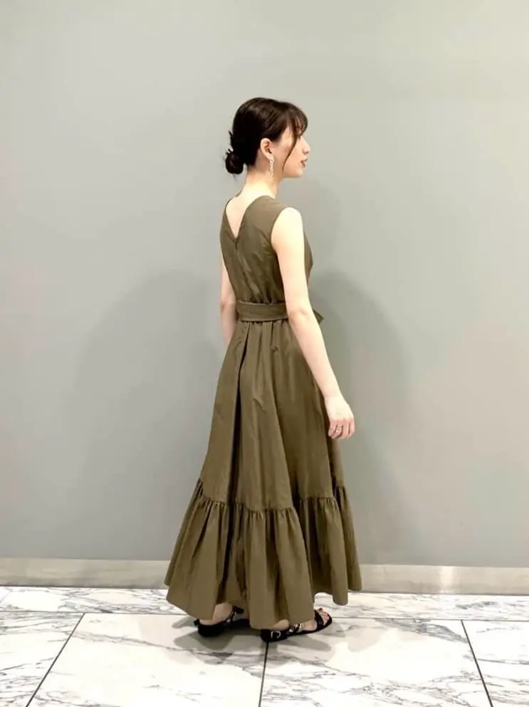 GRACE CONTINENTAL The Banquet eri コーディネート画像