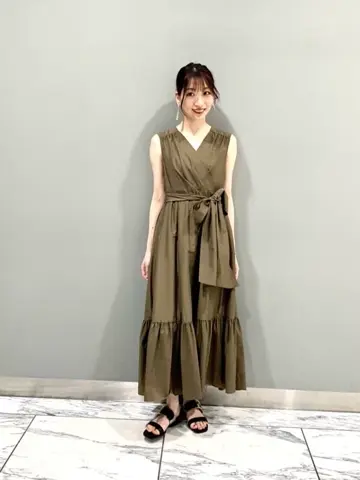 GRACE CONTINENTAL The Banquet eri コーディネート画像