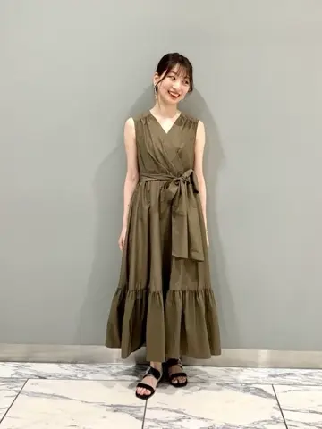 GRACE CONTINENTAL The Banquet eri コーディネート画像