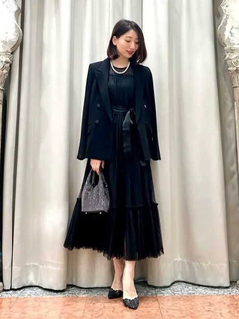 GRACE CONTINENTAL The Banquet eri コーディネート画像