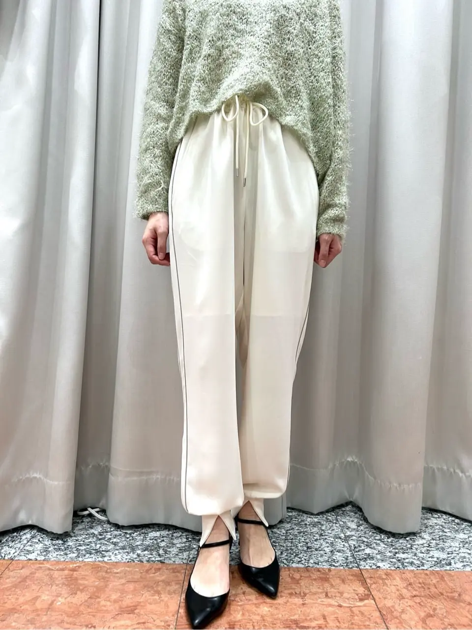 GRACE CONTINENTAL The Banquet eri コーディネート画像