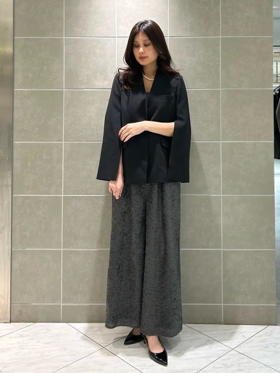 GRACE CONTINENTAL The Banquet 志田　悠 コーディネート画像