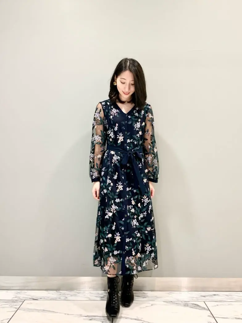 GRACE CONTINENTAL The Banquet eri コーディネート画像