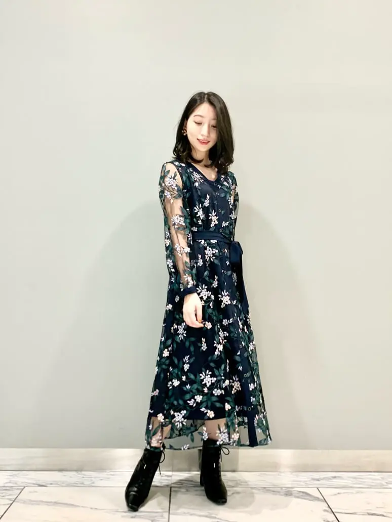 GRACE CONTINENTAL The Banquet eri コーディネート画像