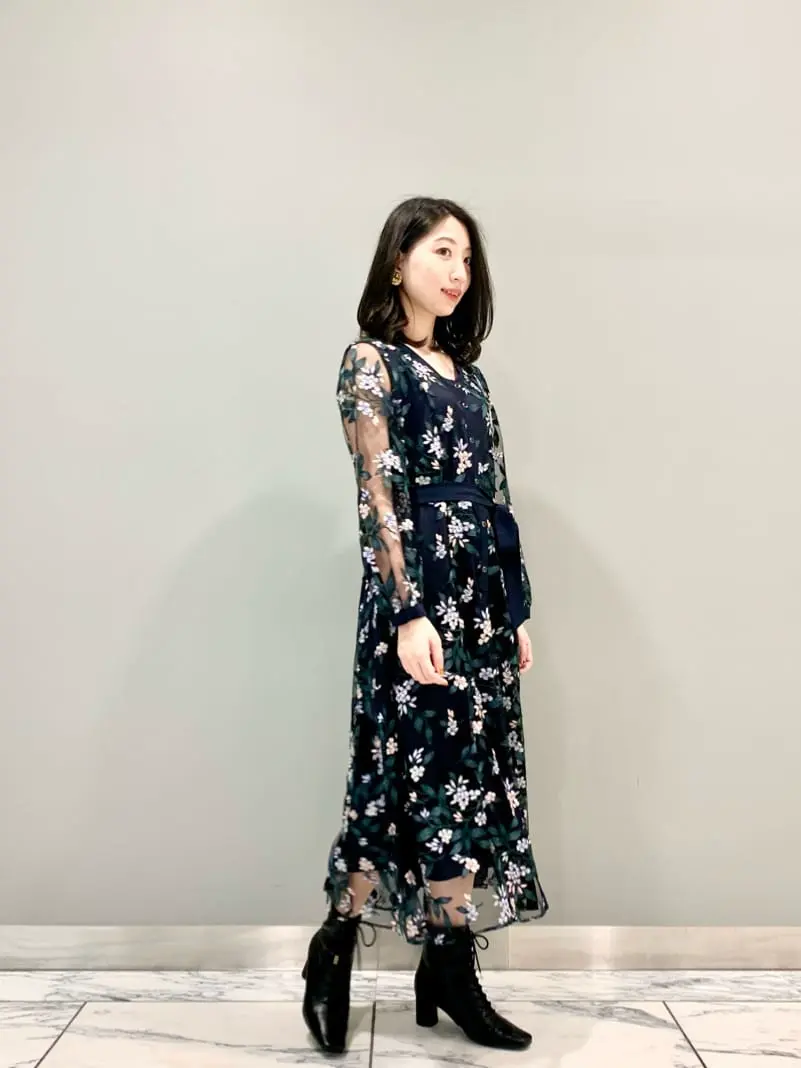 GRACE CONTINENTAL The Banquet eri コーディネート画像