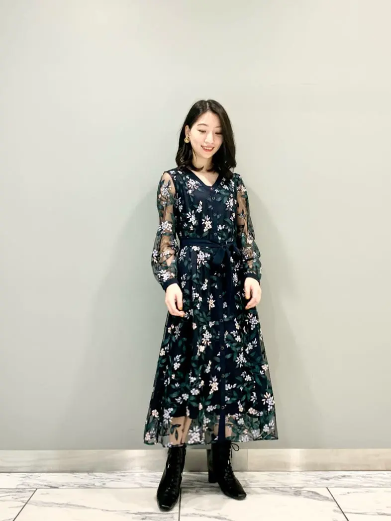 GRACE CONTINENTAL The Banquet eri コーディネート画像