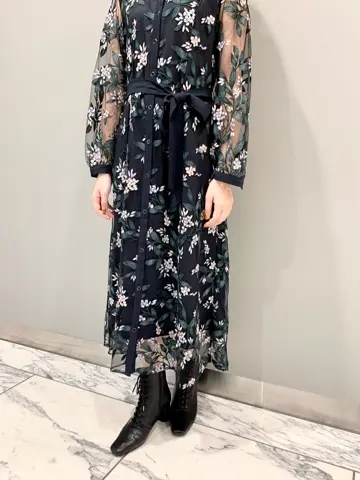 GRACE CONTINENTAL The Banquet eri コーディネート画像