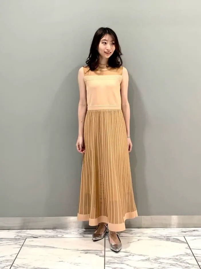 GRACE CONTINENTAL The Banquet eri コーディネート画像