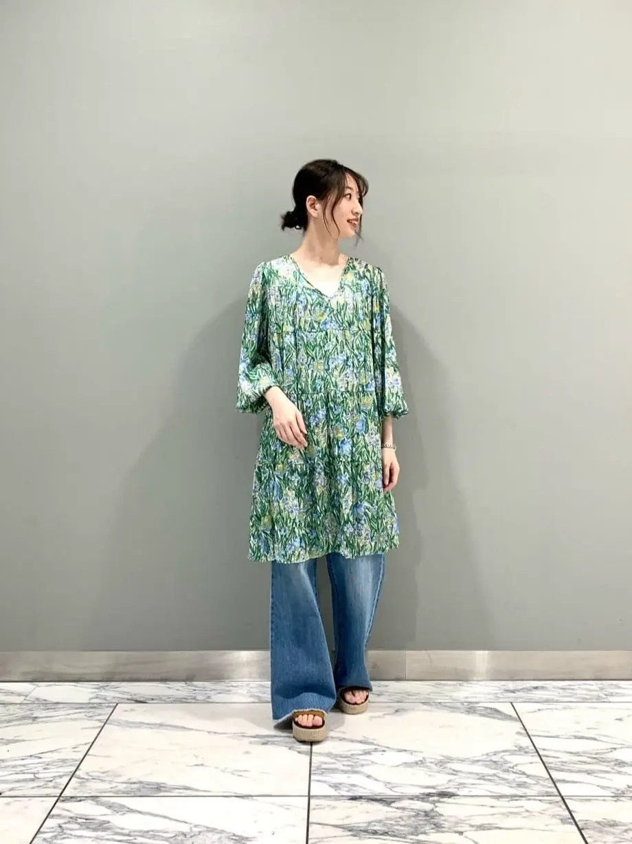 GRACE CONTINENTAL The Banquet eri コーディネート画像