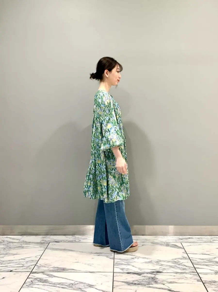 GRACE CONTINENTAL The Banquet eri コーディネート画像