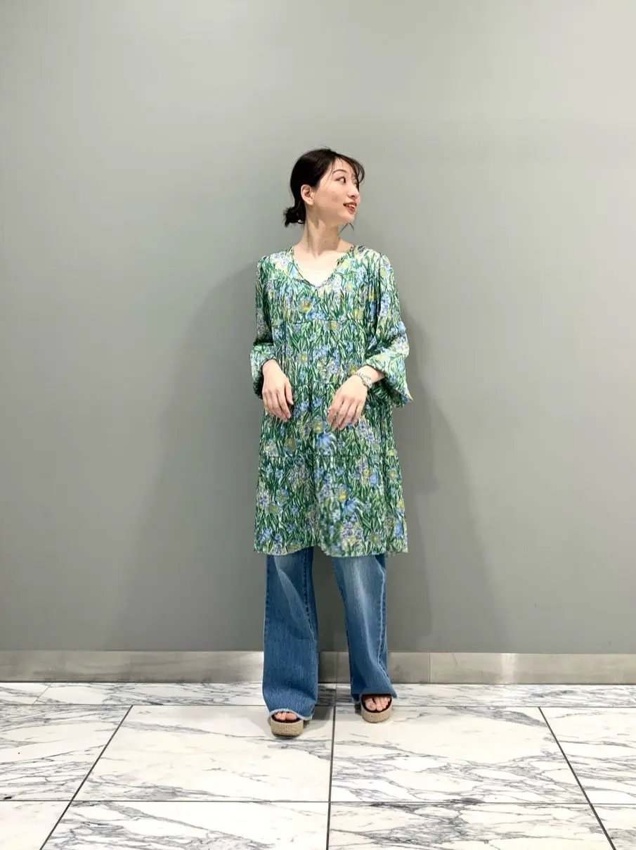 GRACE CONTINENTAL The Banquet eri コーディネート画像