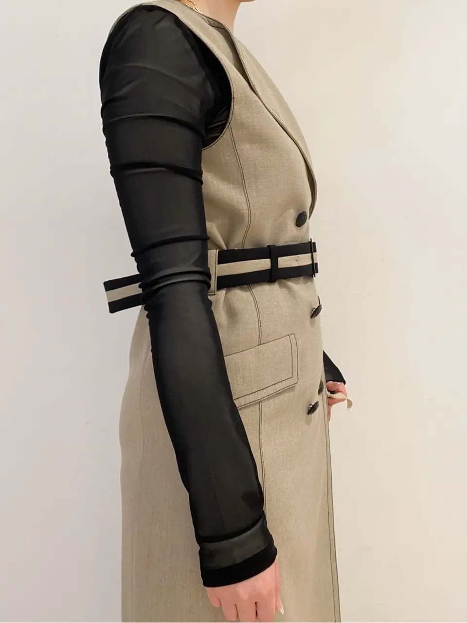 GRACE CONTINENTAL The Banquet mikiho コーディネート画像