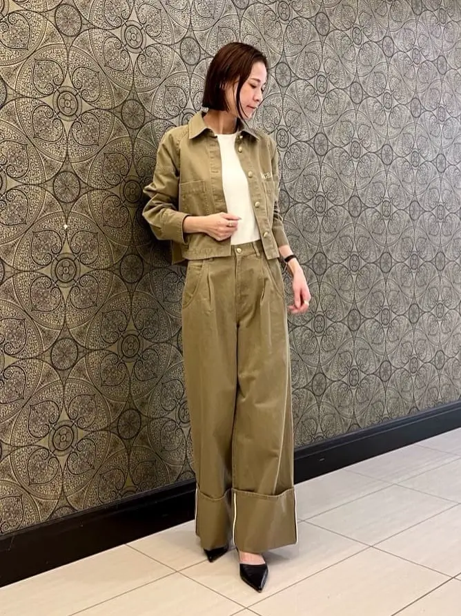 GRACE CONTINENTAL The Banquet 亀田 未希 コーディネート画像