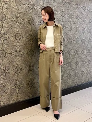 GRACE CONTINENTAL The Banquet 亀田 未希 コーディネート画像