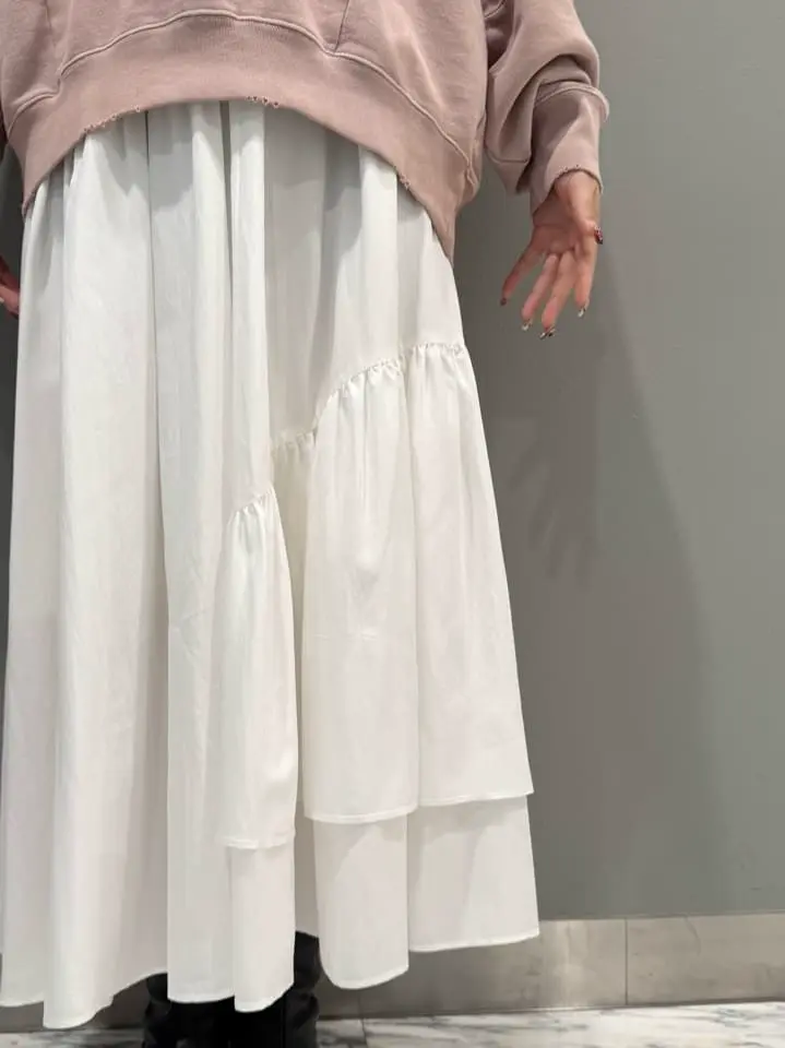 GRACE CONTINENTAL The Banquet 大橋　可苗 コーディネート画像