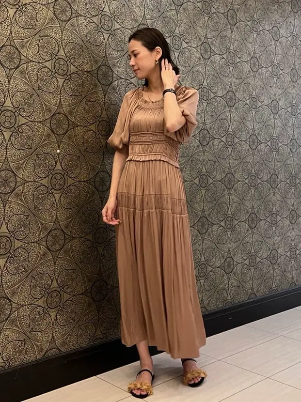 GRACE CONTINENTAL The Banquet 亀田 未希 コーディネート画像