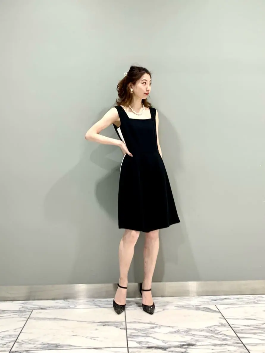 GRACE CONTINENTAL The Banquet eri コーディネート画像