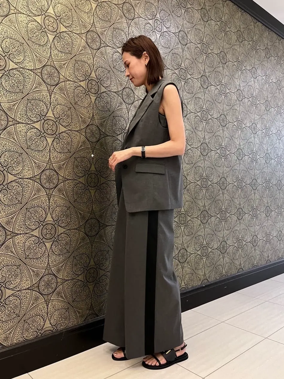 GRACE CONTINENTAL The Banquet 亀田 未希 コーディネート画像