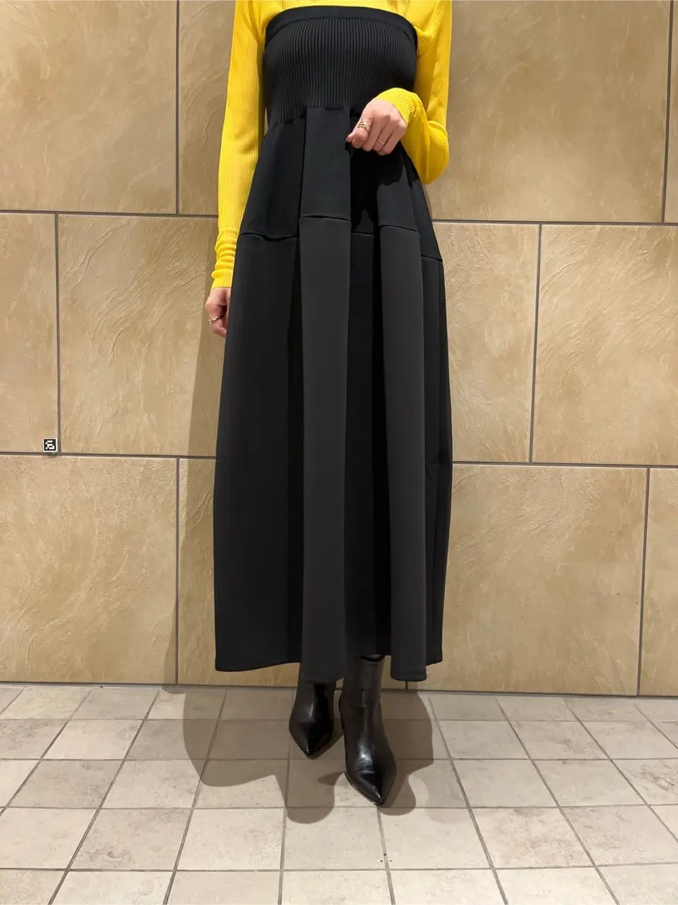 GRACE CONTINENTAL The Banquet 亀田 未希 コーディネート画像