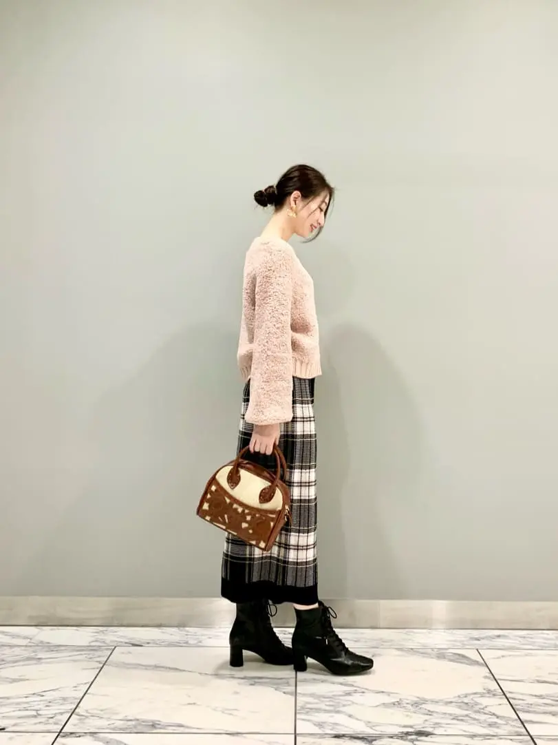 GRACE CONTINENTAL The Banquet eri コーディネート画像