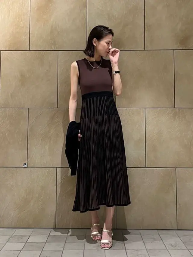 GRACE CONTINENTAL The Banquet 亀田 未希 コーディネート画像