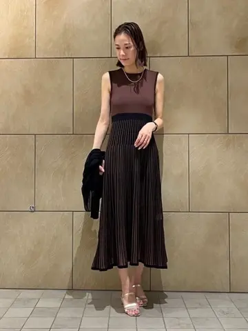 GRACE CONTINENTAL The Banquet 亀田 未希 コーディネート画像