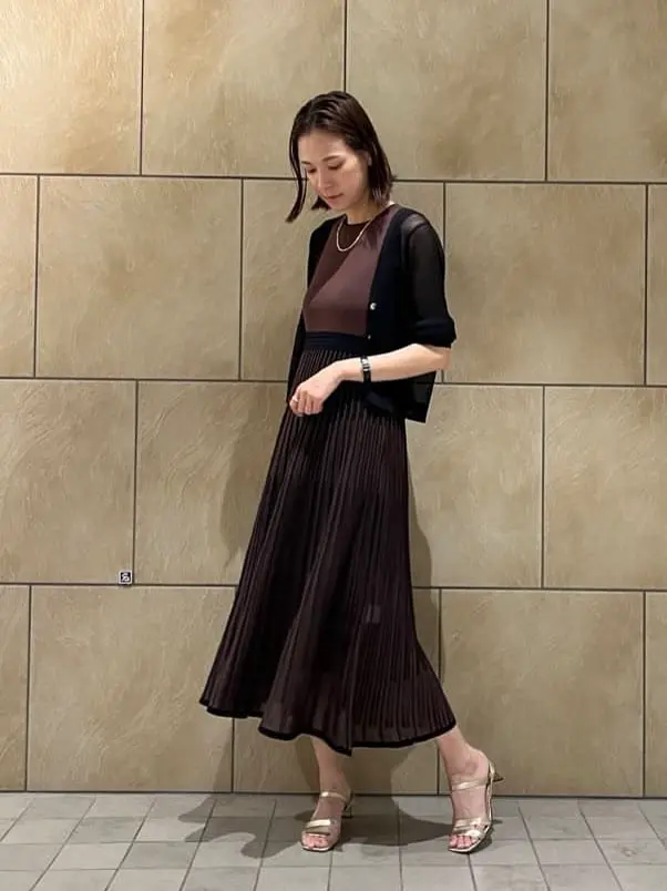 GRACE CONTINENTAL The Banquet 亀田 未希 コーディネート画像