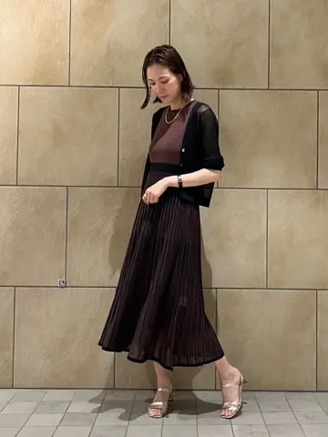 GRACE CONTINENTAL The Banquet 亀田 未希 コーディネート画像