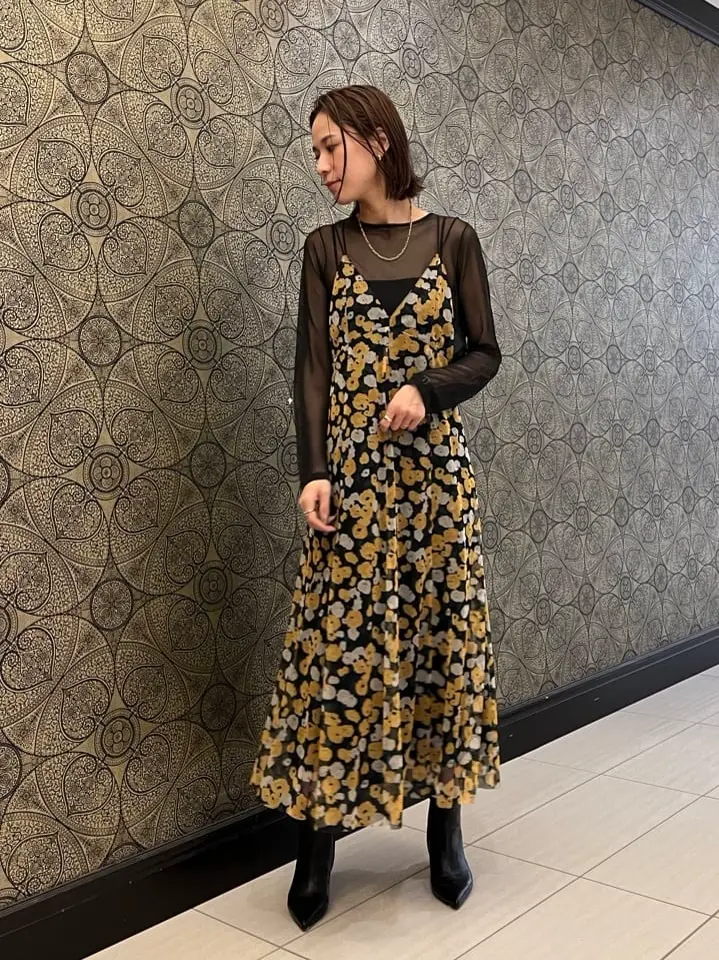 GRACE CONTINENTAL The Banquet 亀田 未希 コーディネート画像