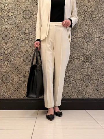 GRACE CONTINENTAL The Banquet 亀田 未希 コーディネート画像