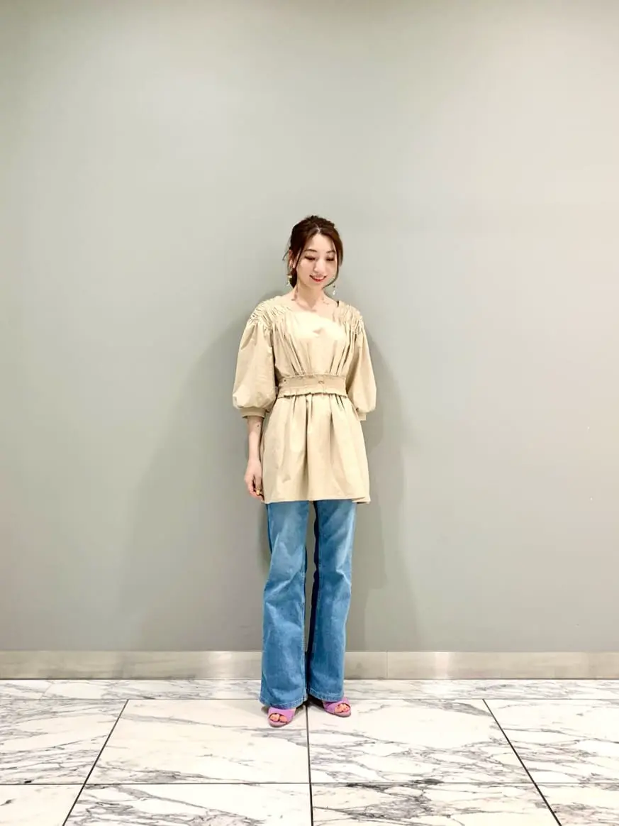 GRACE CONTINENTAL The Banquet eri コーディネート画像