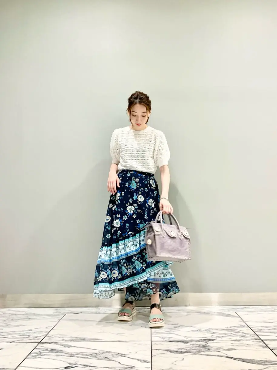 GRACE CONTINENTAL The Banquet eri コーディネート画像