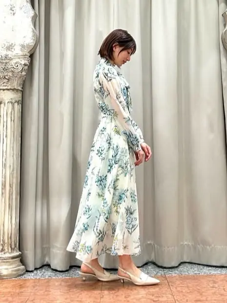 GRACE CONTINENTAL The Banquet eri コーディネート画像