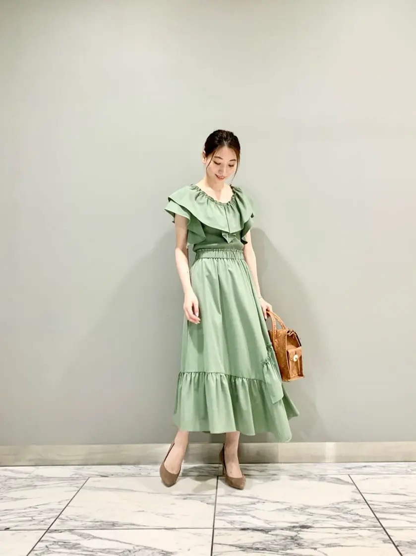 GRACE CONTINENTAL The Banquet eri コーディネート画像