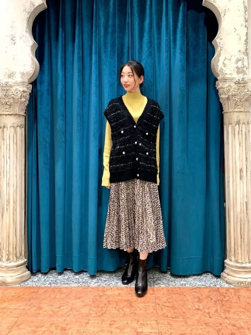 GRACE CONTINENTAL The Banquet eri コーディネート画像