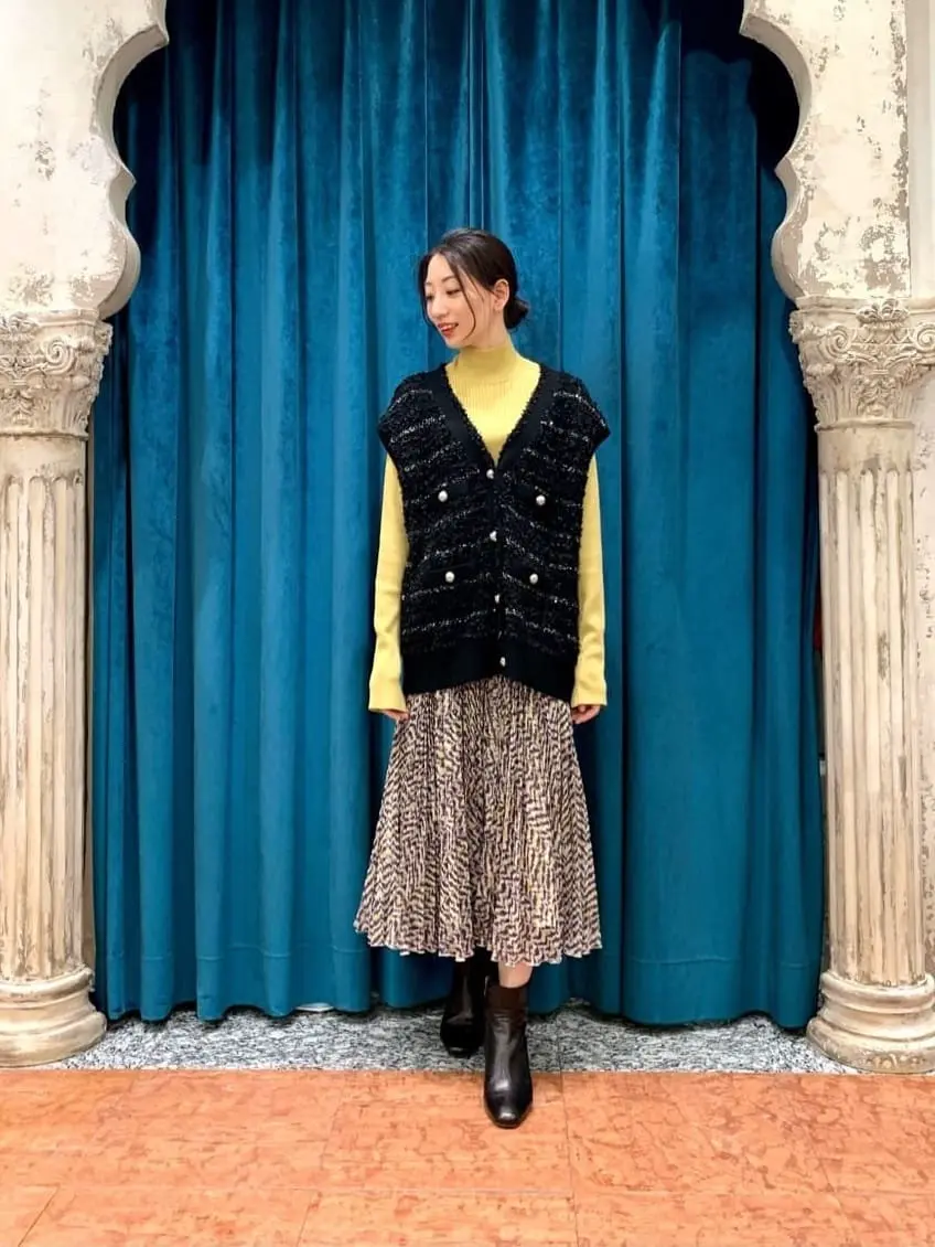 GRACE CONTINENTAL The Banquet eri コーディネート画像