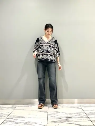 GRACE CONTINENTAL The Banquet eri コーディネート画像