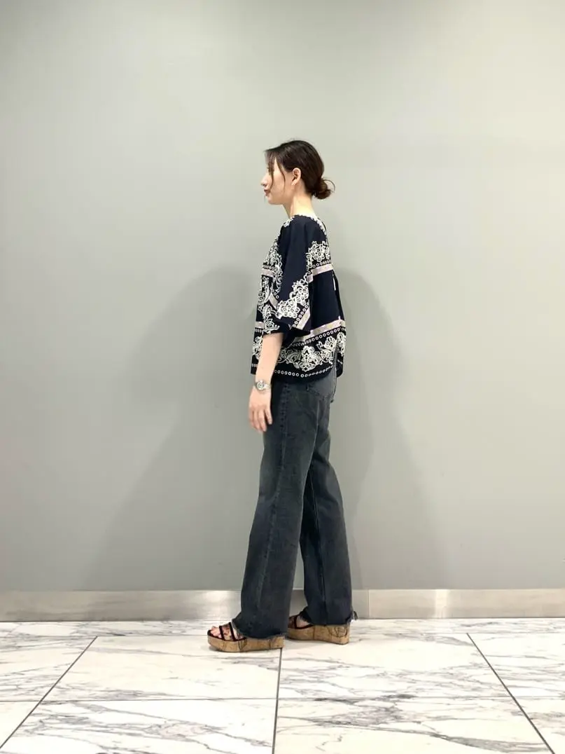 GRACE CONTINENTAL The Banquet eri コーディネート画像