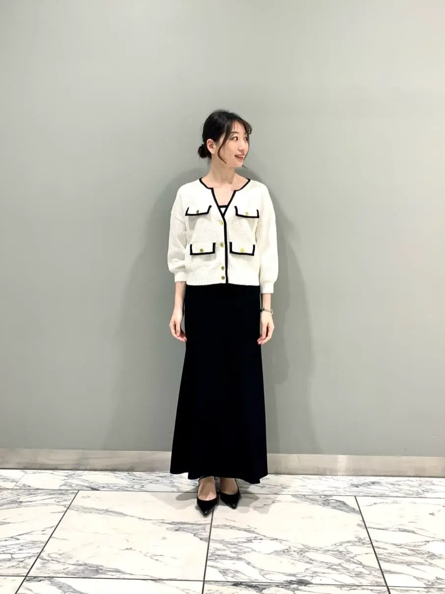 GRACE CONTINENTAL The Banquet eri コーディネート画像