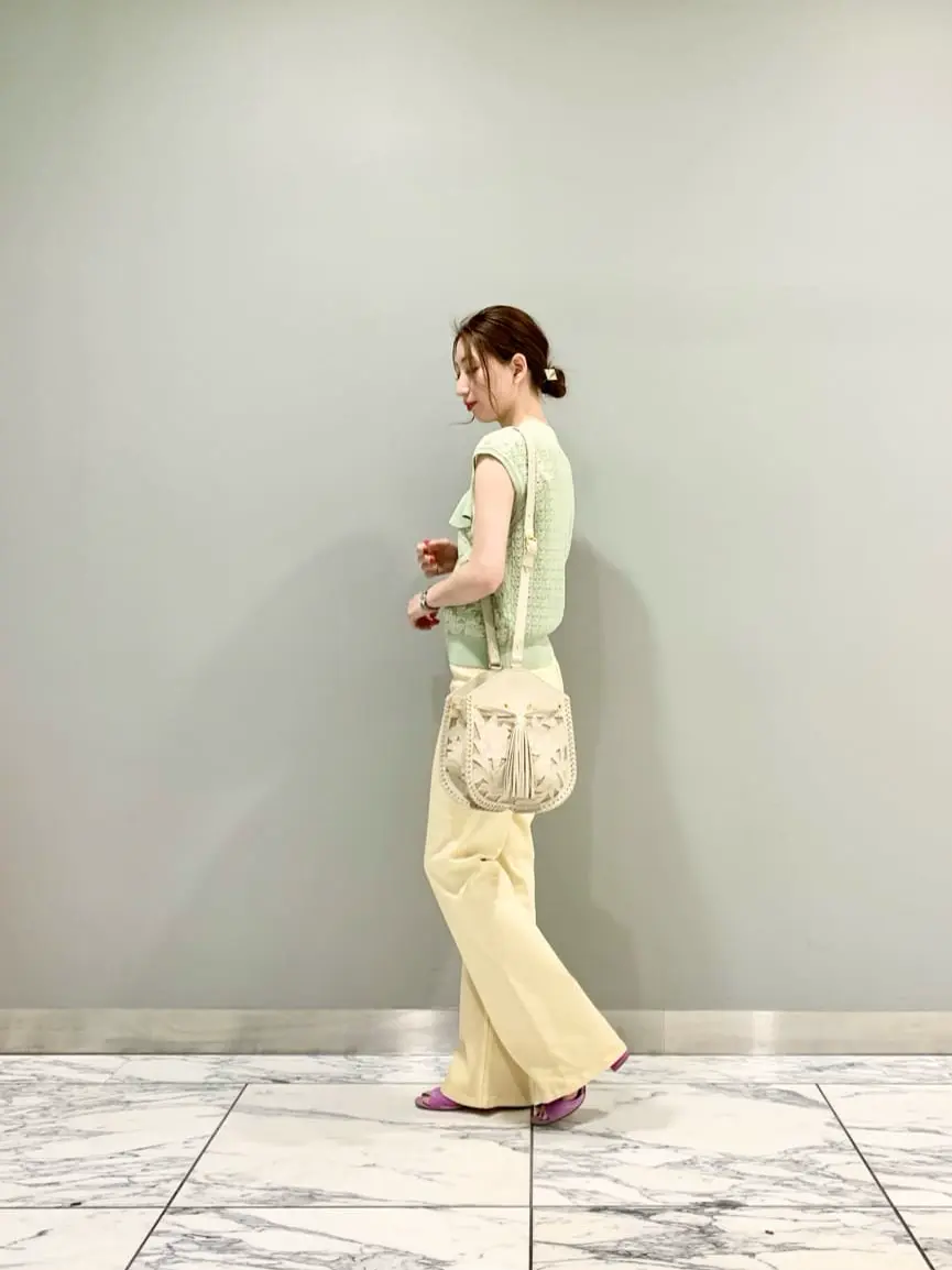 GRACE CONTINENTAL The Banquet eri コーディネート画像