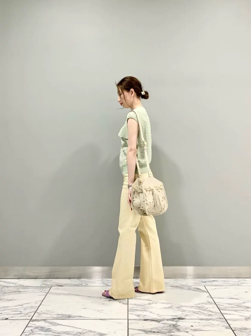 GRACE CONTINENTAL The Banquet eri コーディネート画像