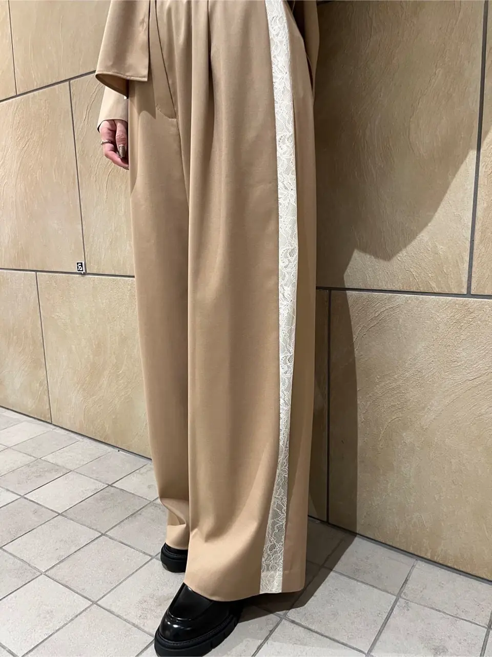 GRACE CONTINENTAL The Banquet 亀田 未希 コーディネート画像