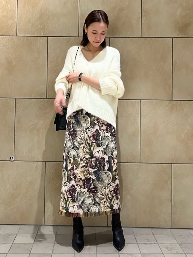 GRACE CONTINENTAL The Banquet 亀田 未希 コーディネート画像