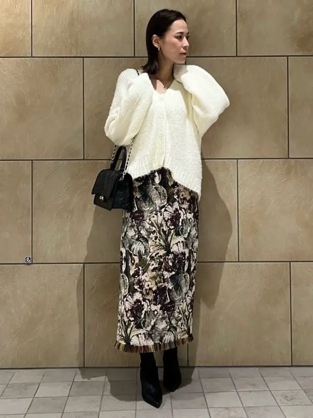 GRACE CONTINENTAL The Banquet 亀田 未希 コーディネート画像