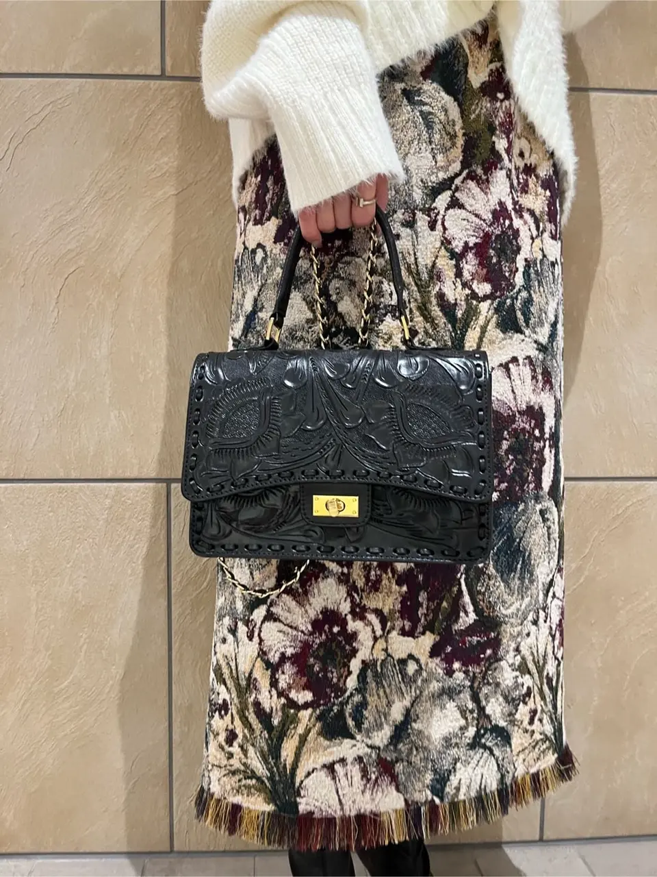 GRACE CONTINENTAL The Banquet 亀田 未希 コーディネート画像