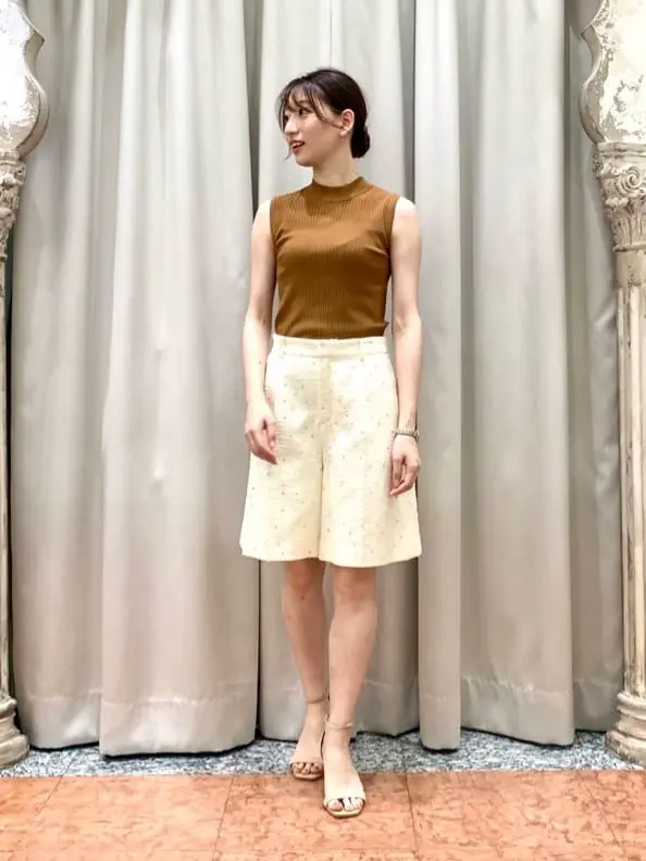 GRACE CONTINENTAL The Banquet eri コーディネート画像